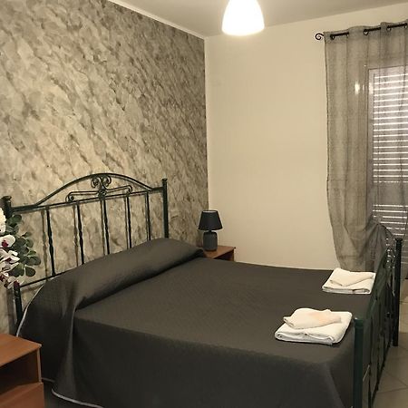 Bed and Breakfast Rosy And Roby Gasponi Exteriér fotografie
