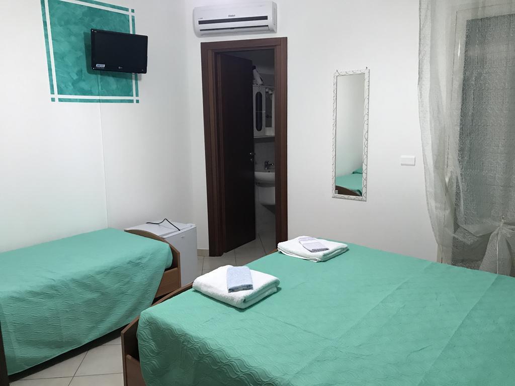 Bed and Breakfast Rosy And Roby Gasponi Exteriér fotografie